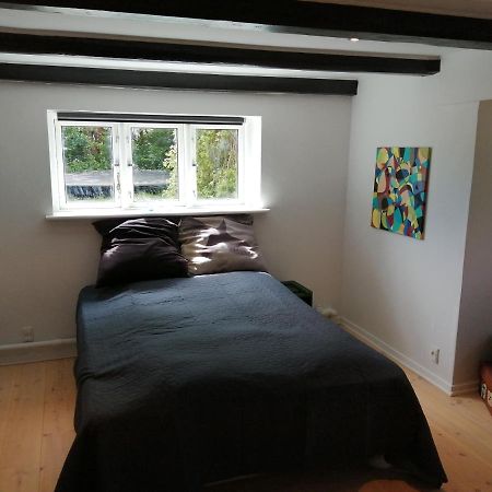Cozy Villa-Apartment - Close To Aalborg Center - Free Citybikes And Parking Bagian luar foto