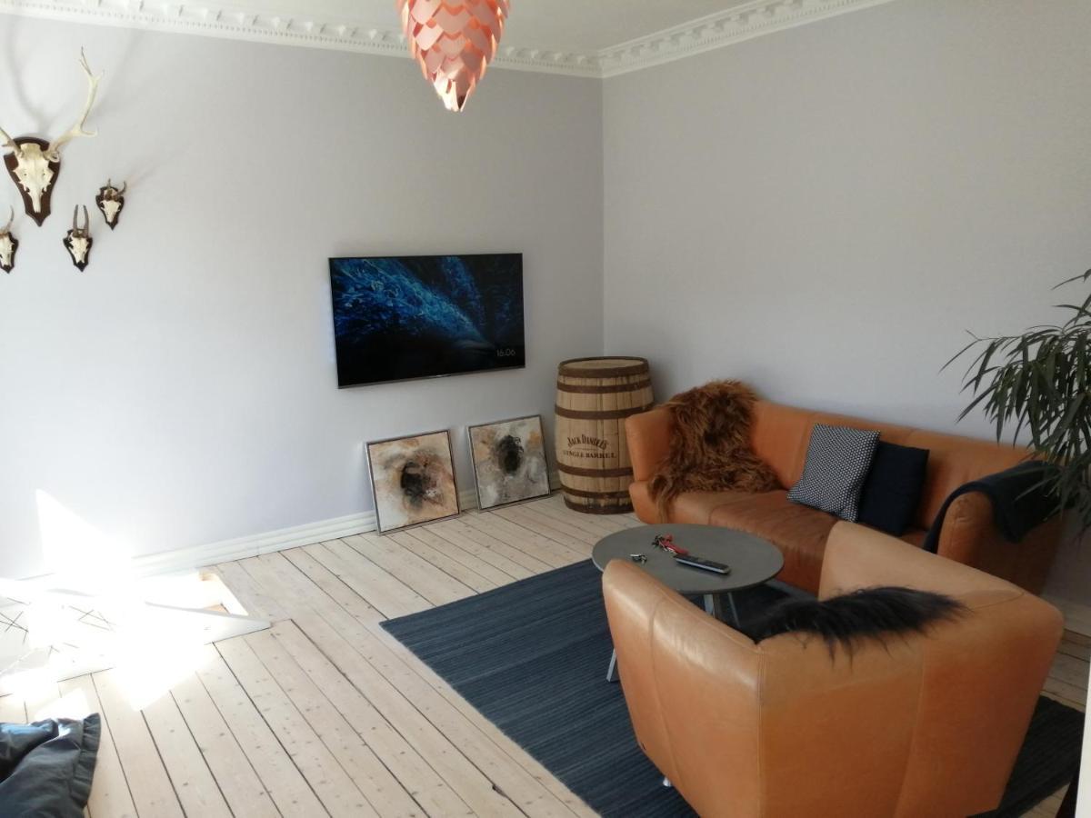 Cozy Villa-Apartment - Close To Aalborg Center - Free Citybikes And Parking Bagian luar foto